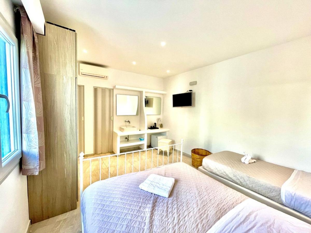 La Villa Rooms Mykonos Town エクステリア 写真